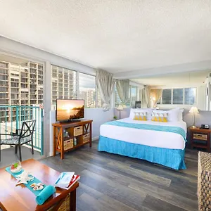 Beautiful In The Heart Of Vibrant Waikiki , Honolulu United States